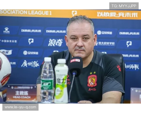 退役球星正式加入教练组,助力球队新赛季备战