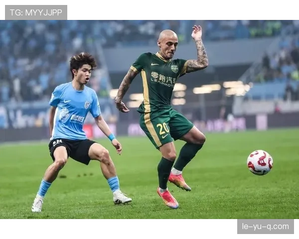 中超联赛：西亚球员持续崛起，为中国足球注入新活力