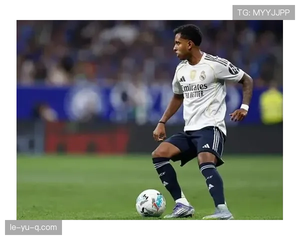 皇马队友盛赞罗德里戈：未来之星闪耀赛场，表现引人瞩目