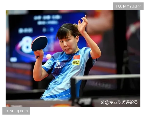 何冰娇训练完啃鸡腿的样子，真的不像个世界冠军？