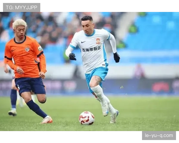 球队主力稳如泰山，替补表现波动对赛季稳定性面临考验